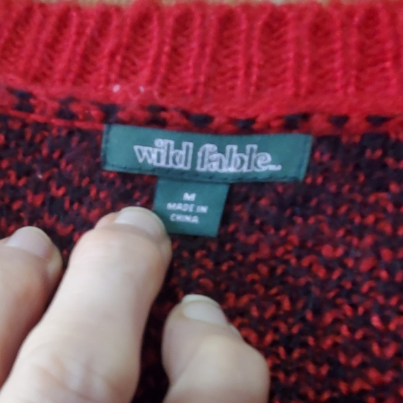 Sweater - Picture 4 of 4